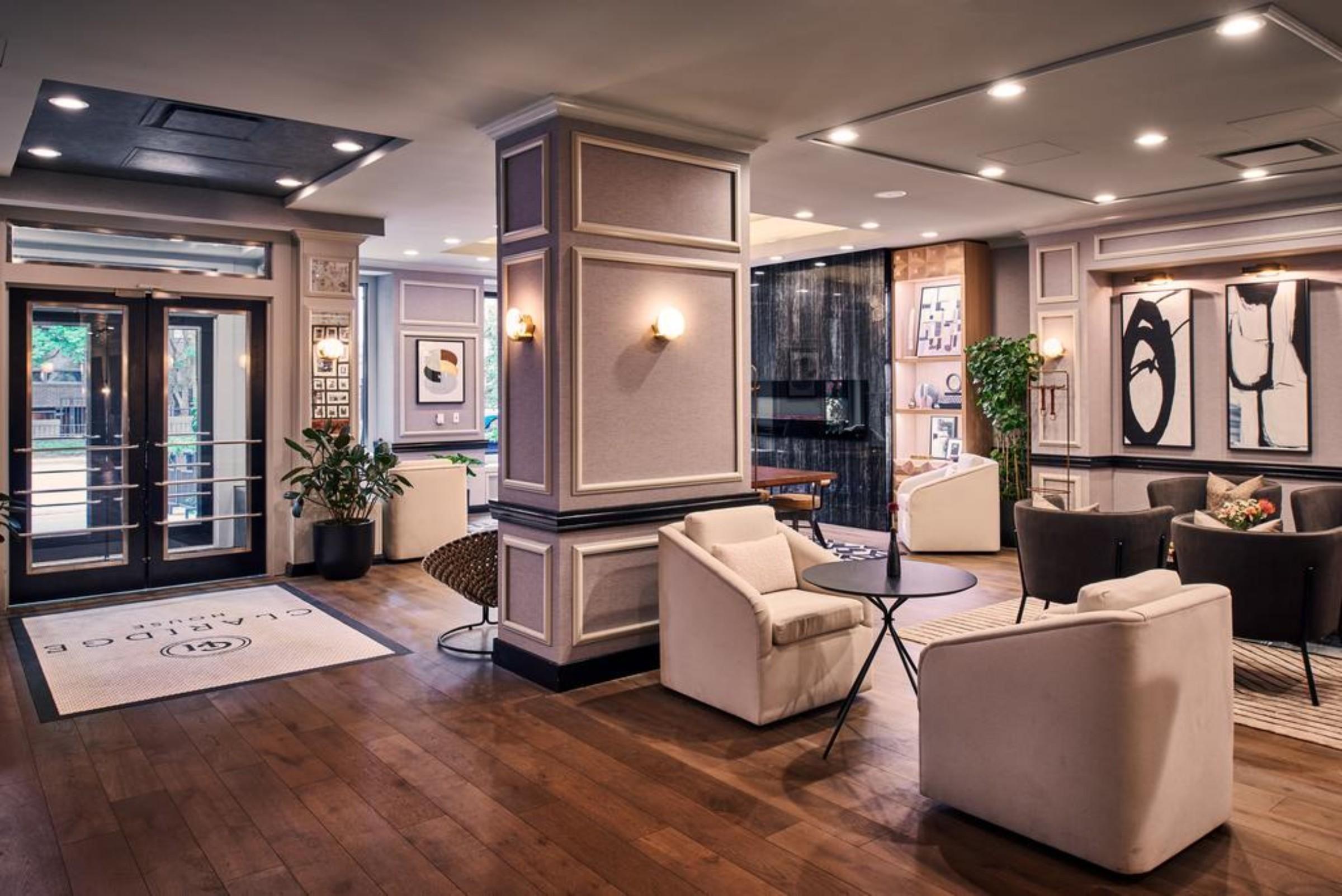 Claridge House Hotel Chicago Exterior photo